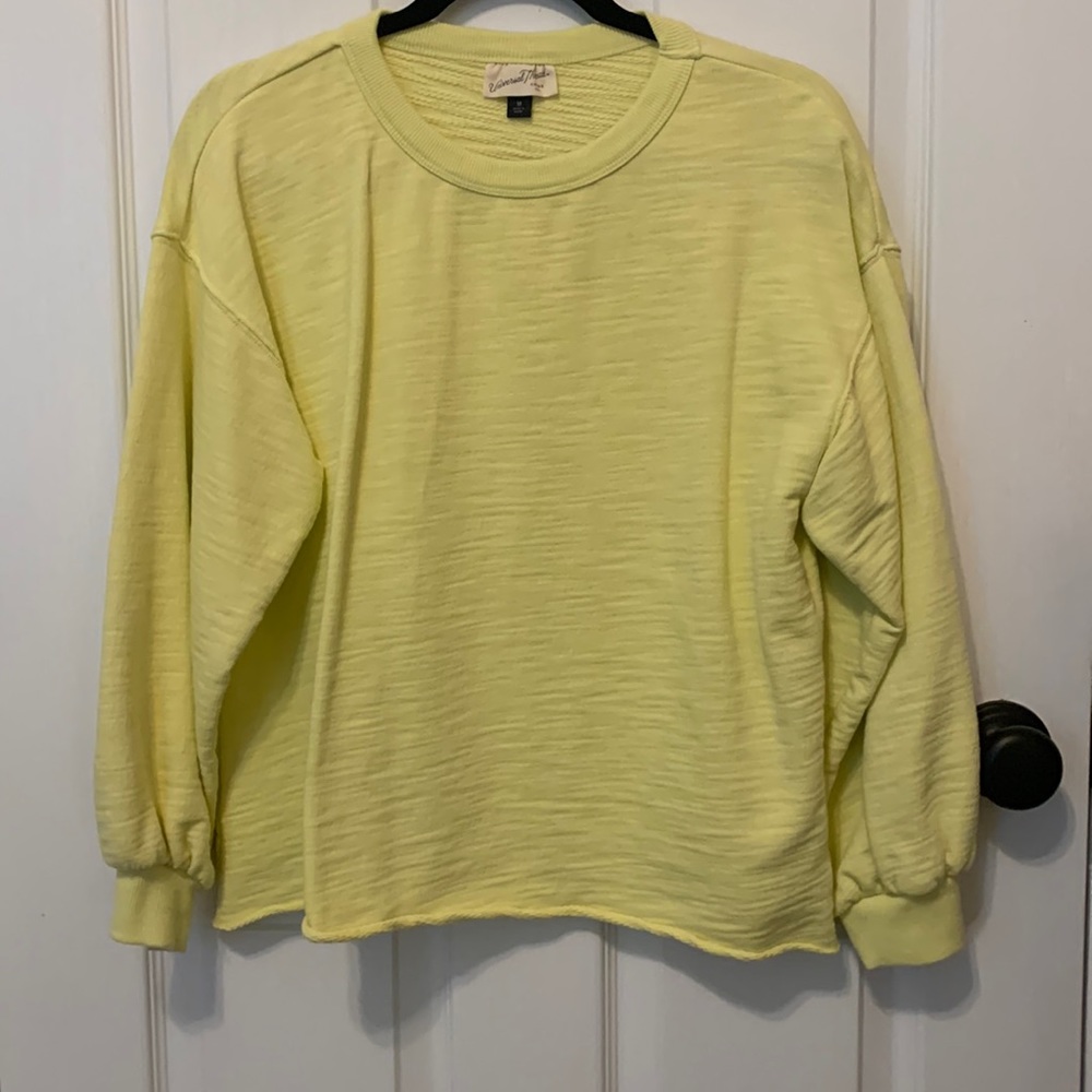 Universal Thread long sleeve top